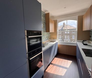 Room in a Shared Flat, Gauden Road, SW4 - Photo 2