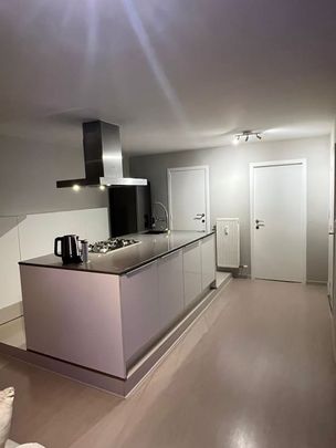 Appartement te huur - Photo 1