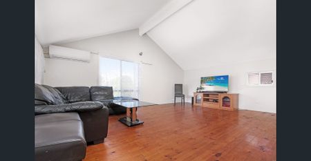 Quakers Hill Public Catchment - Photo 4