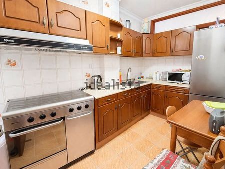 Alquiler de casa de pueblo en Calle Real - Foto 5