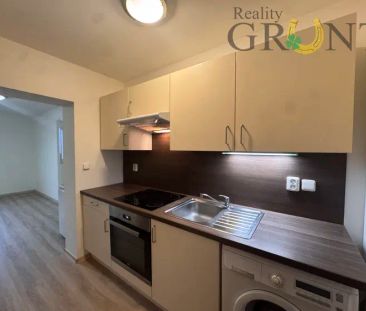 Pronájem bytu 1+kk 30 m - Photo 2