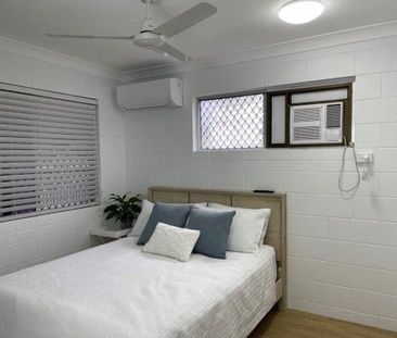 Very tidy and clean two bedroom furnished unit - ideal Hermit Park ... - Photo 1