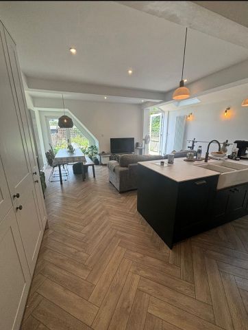 2 Bed Flat, Fieldhouse Road, SW12 - Photo 3