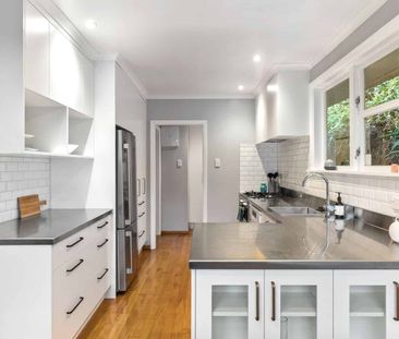 26A Kenya Street, Ngaio - Photo 3