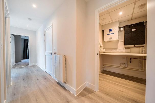 3 bedroom flat to rent - Photo 1