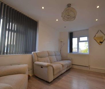 Berkeley Court, Weybridge, KT13 - Photo 1