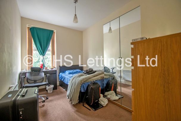 1st Floor Flat, 146a Woodsley Road, Universities, Leeds, LS2 9LZ - Photo 1