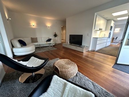 3-ROOM APARTMENT IN ITTIGEN (BE), FURNISHED, TEMPORARY - Photo 2