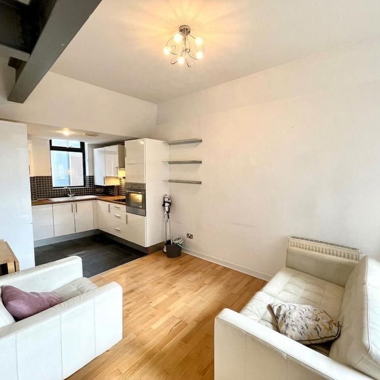 2 bedroom apartment to rent - Photo 1