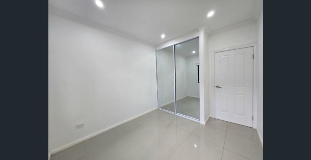 Modern Granny Flat - Photo 1