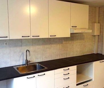 Ruim appartement met 3 slaapkamers nabij het centrum - Photo 5