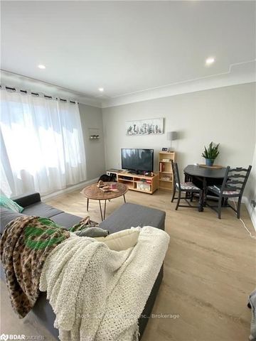 For Lease - 889 FENNELL Avenue Unit# Upper, Hamilton, Ontario - Photo 2