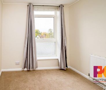 3 bedroom maisonette to rent - Photo 3