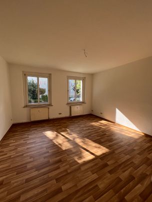 GerÃ¤umige 3- Raumwohnung in ruhiger Wohnlage - Photo 1
