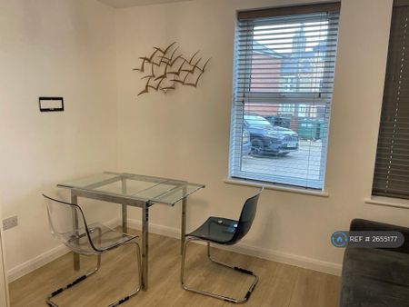 1 bedroom flat to rent - Photo 3