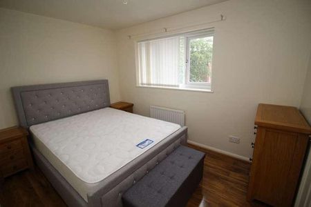 Velour Close Trinity Riverside, Salford, M3 - Photo 4