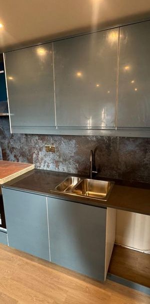 1 bedroom flat to rent - Photo 1