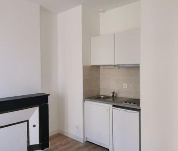 Location Appartement 1 pièce 23m² BORDEAUX 33000 - Photo 2