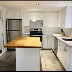 Superbe 2 1/2 Ensoleillé Semi-meublé - Photo 3