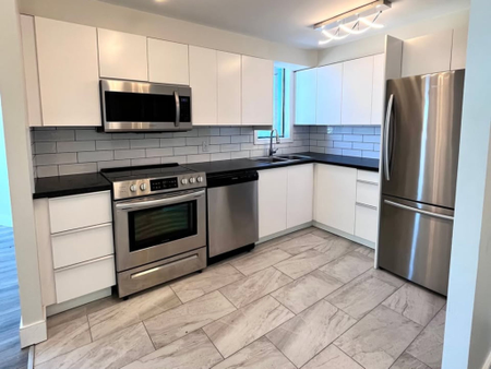 For Lease - 1440 Heron Road Unit# 1101, Hunt Club - South Keys and Area, Ontario - Photo 2