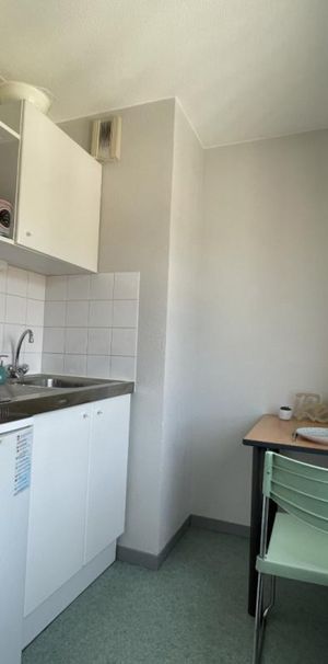 Studio meublé à louer à SAINT ETIENNE - Photo 1