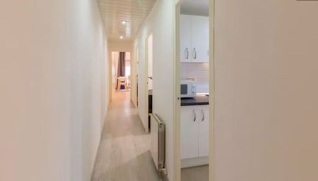 Carrer de Pareto, L'Hospitalet de Llobregat, Catalonia 08902 - Photo 5