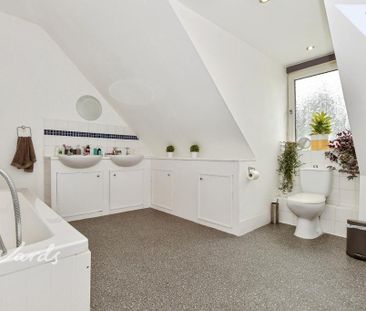 3 bedroom terraced house to rent - Photo 2