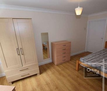 |ref: |, The Gate House, Padwell Road, Southampton, SO14 - Photo 2