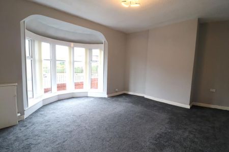 3 bedroom end of terrace house to rent - Photo 2