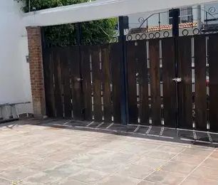 Renta Casa Amueblada Magisterial - Photo 1