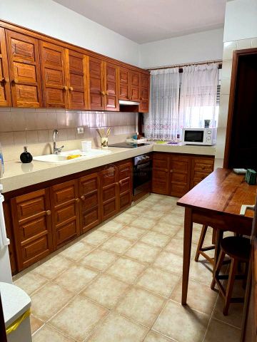 **To rent in Las Galletas, 2 bedroom apartment - Photo 5