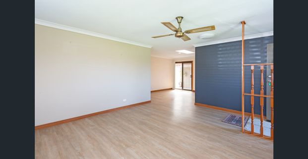 SPACIOUS TWO BEDROOM DUPLEX IN PARADISE POINT - Photo 1