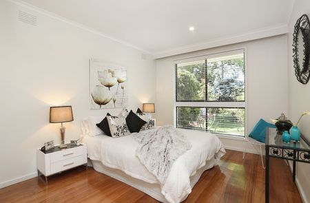 1/34 Weybridge Street, Surrey Hills VIC 3127 - Apartment For Rent | Domain - Photo 4