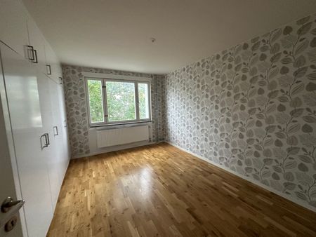 Kungsfågelgatan 44 -2rok(lgh 1218) - Foto 3