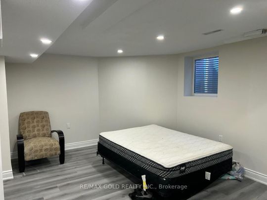 For Lease - 1028 Fernandez Drive Unit# Bsmt, Mississauga, Ontario - Photo 1