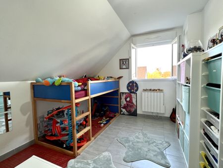 Maison avec jardin et terrasse - Photo 5