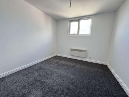 Lytham Road, Blackpool, FY4 - Photo 5