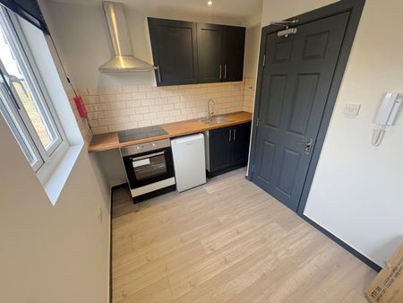 6 bedroom house share to rent - Photo 4