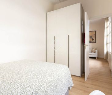 Barcelona, Catalonia 08036 - Photo 1