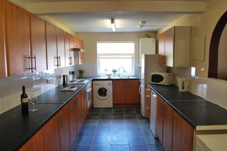 6 bedroom house to rent - Photo 5