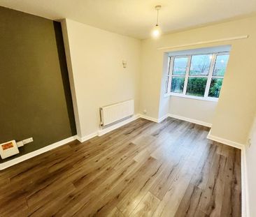 2 bedroom end of terrace house to rent - Photo 4