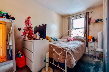 3 bed terraced house to rent in Winyates, Peterborough, PE2 - Photo 5