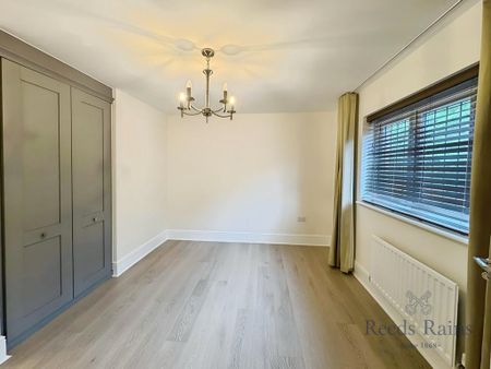 3 bedroom detached house to rent - Photo 5