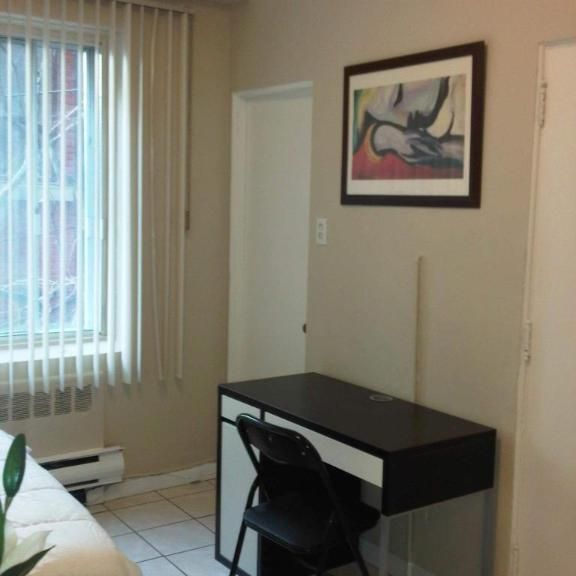 Situé au cœur du Ghetto McGill, super studio-loft rénové - Photo 1