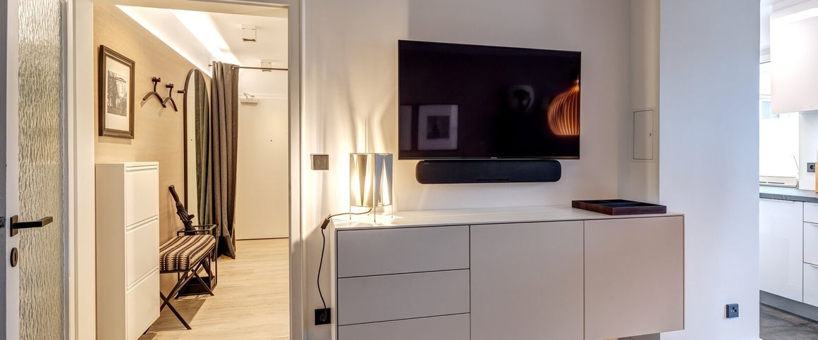 Elegant & stylish 2.5-room apartment in Schwabing - Photo 1