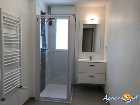 Location Appartement 2 pièces 42m² MONTPELLIER 34070 - Photo 3