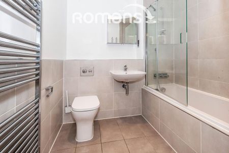 2 bedroom flat to rent - Photo 5