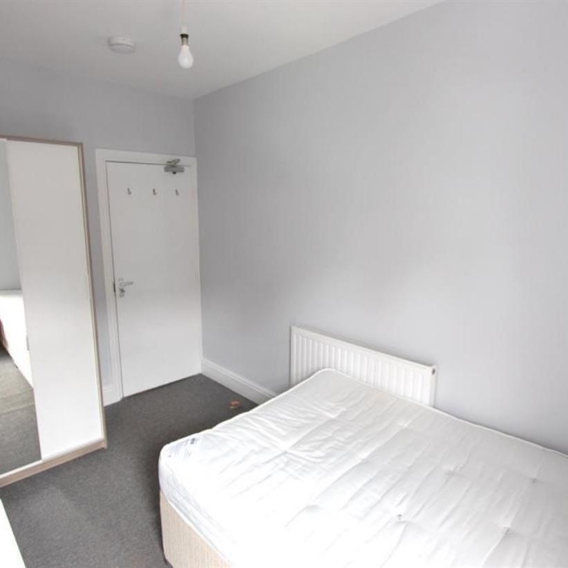 Hunter House Road, Sheffield, S11 8TW - Photo 1