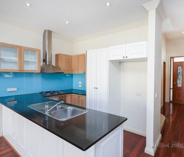 2/86 Railway Crescent, Williamstown - Photo 1
