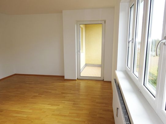 Schöner Ausblick! Gemütliche 3-Zimmer Wohnung - Foto 1